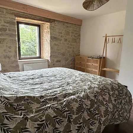 Banassac, Lozere Maison De Pour 8 Personnes Avec Piscine Partagee, Jardin Et Barbecue Holiday home *